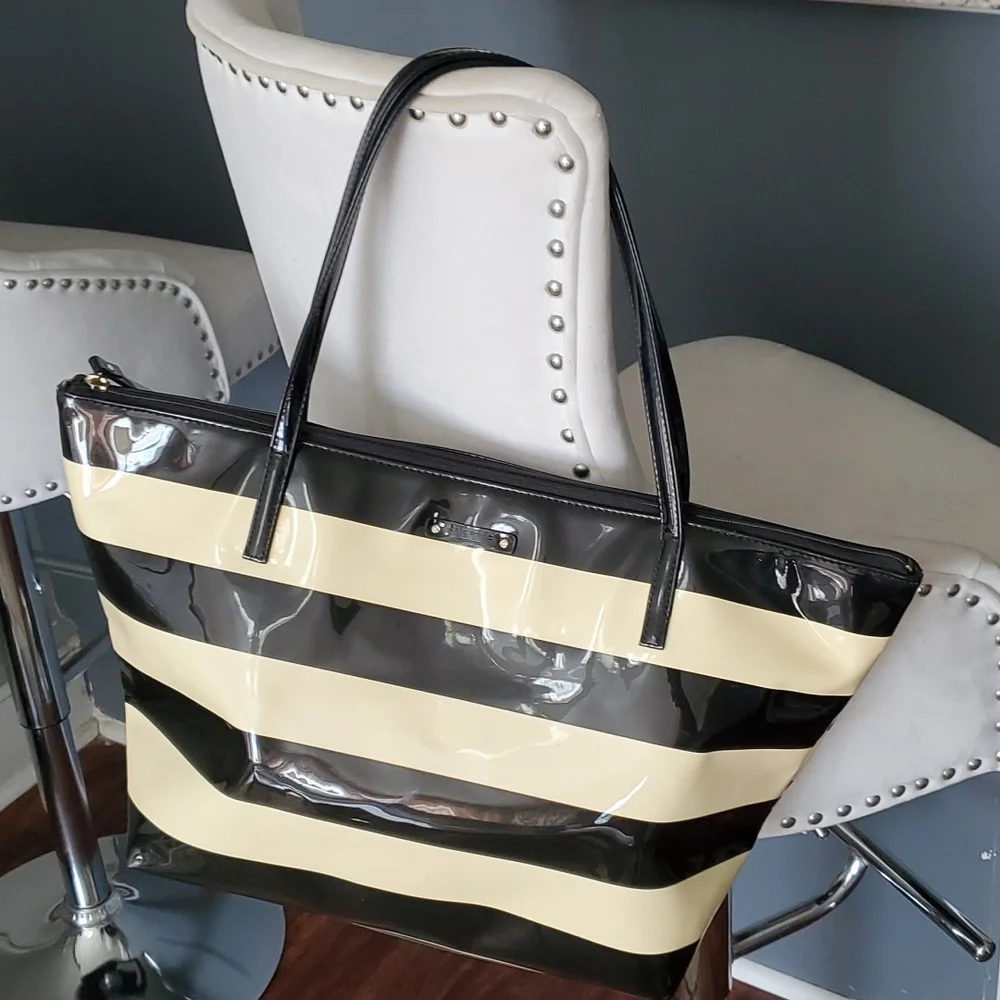 Kate spade penn valley sophie  cream black tote bag